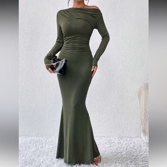 SHEIN Dresses & Skirts - SHEIN Olive Green Off-Shoulder Long Sleeve Mermaid Maxi Dress